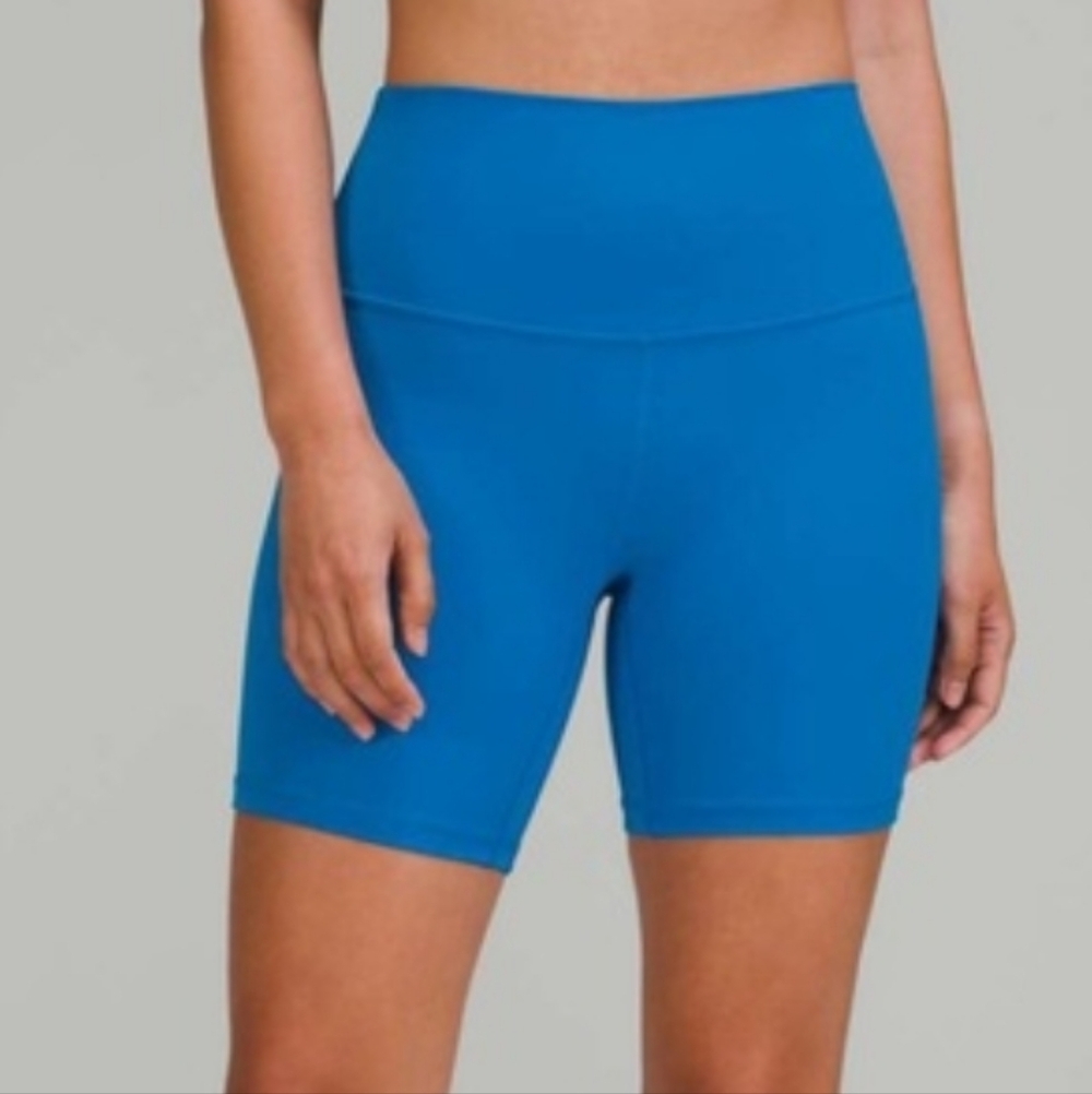 Lululemon Align High Rise Shorts 8"